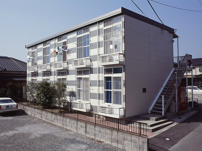 レオパレス京町台