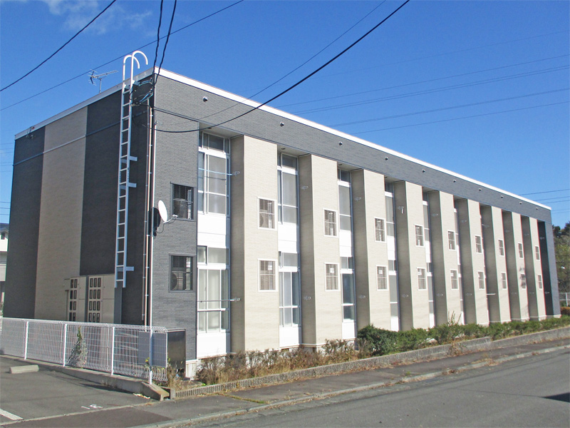 レオパレス室小路