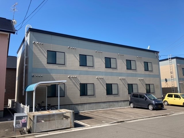 レオパレスタウンコート石川