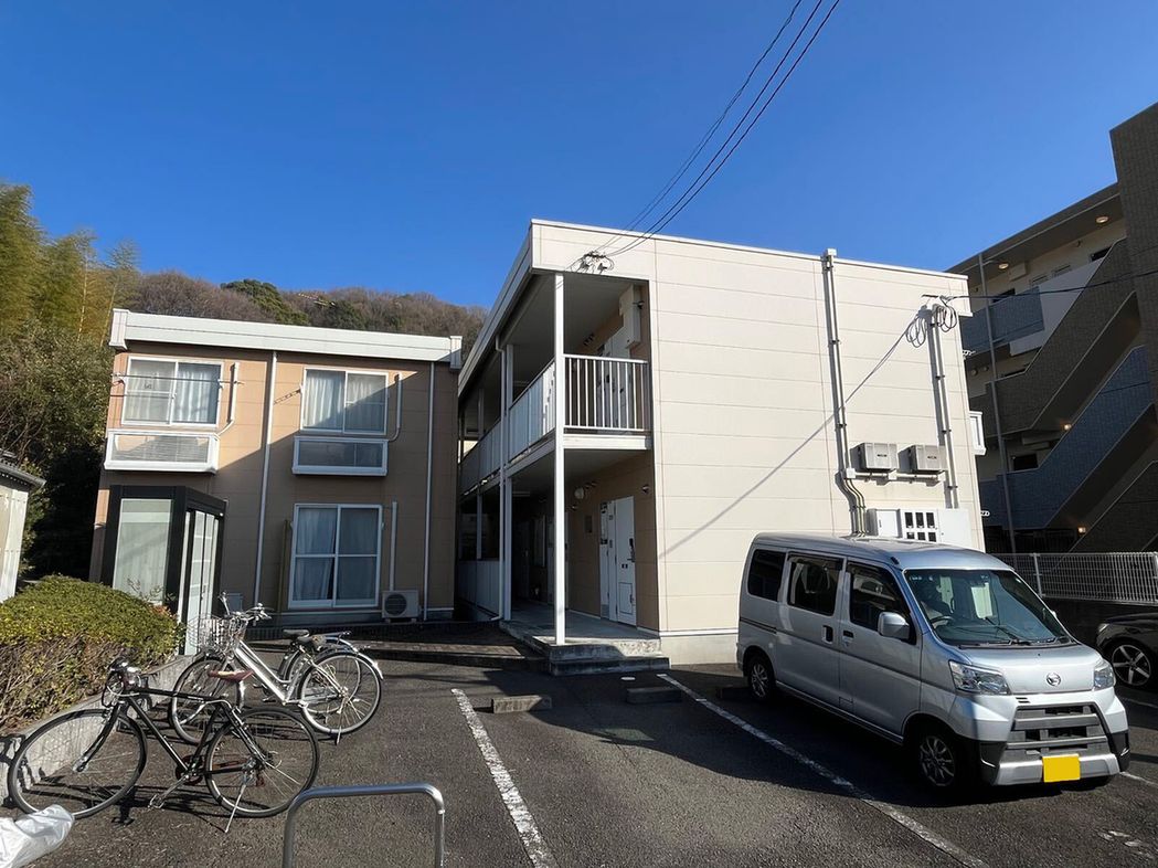 レオパレスシェルフィード山越