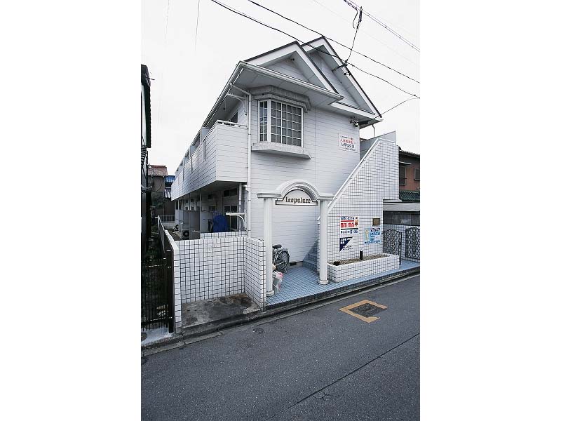 レオパレス庄内通
