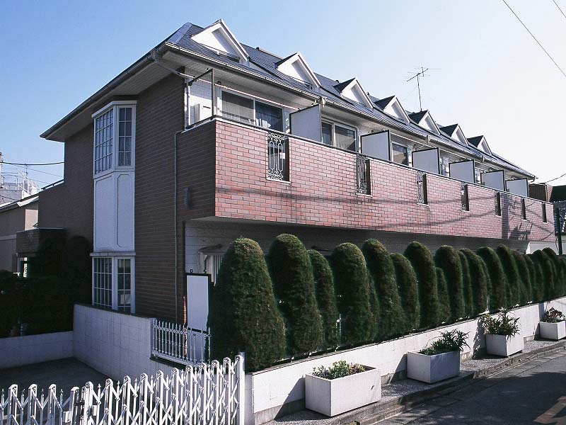 レオパレスジュネス山王