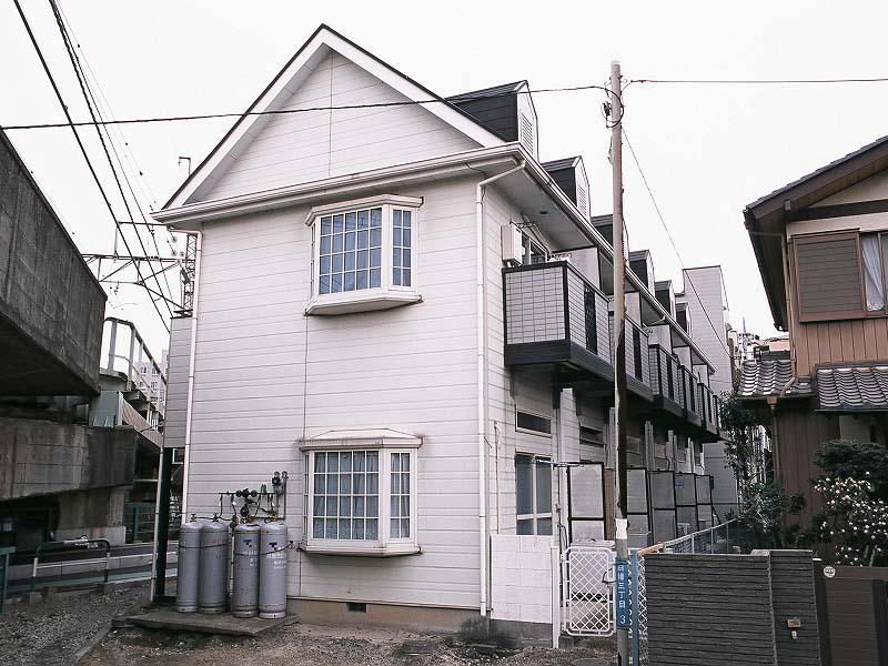 レオパレス松岡
