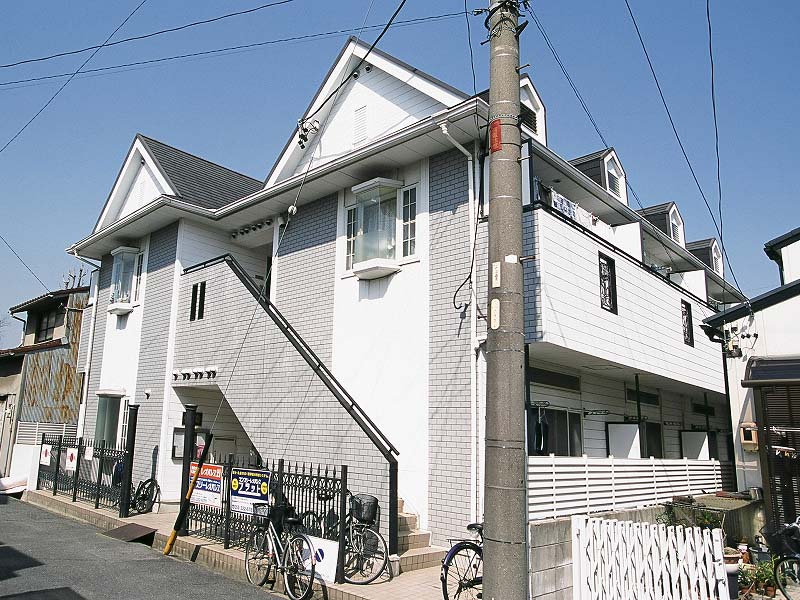 レオパレス堀田