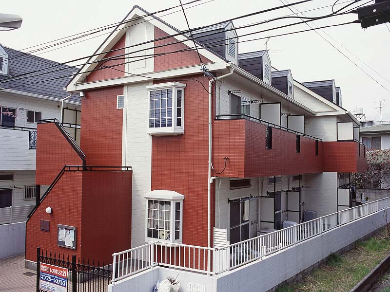 レオパレス弥生町Ｂ