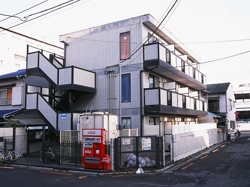 レオパレス瀬戸内町