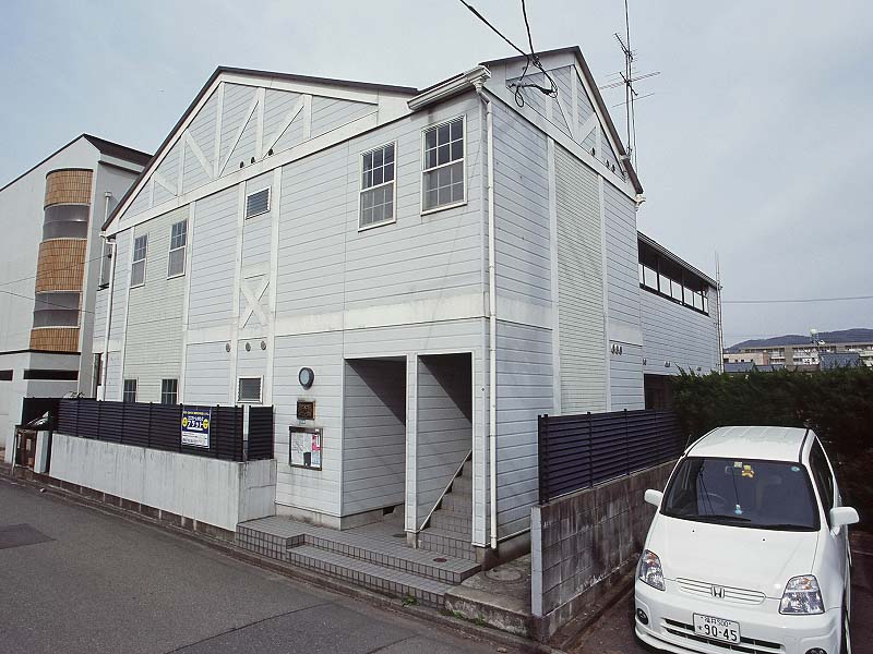 レオパレス豊岡
