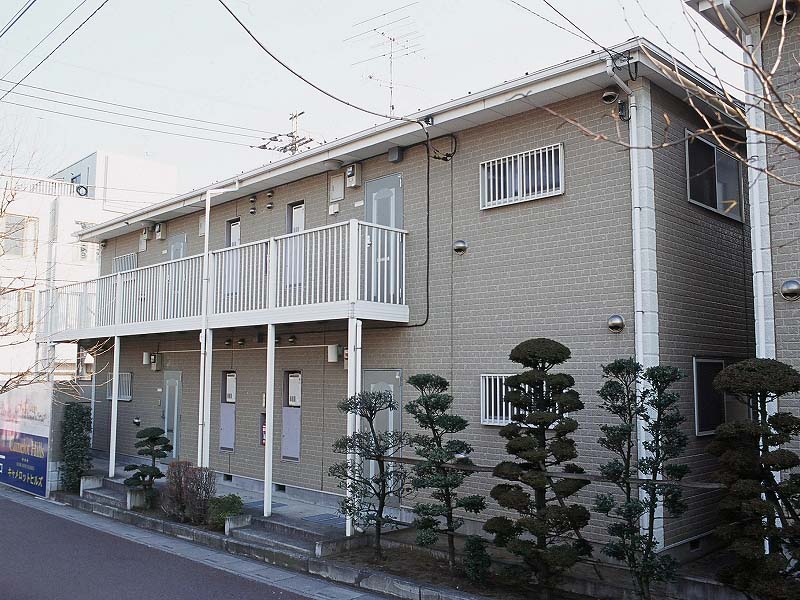 レオパレス別所２番館