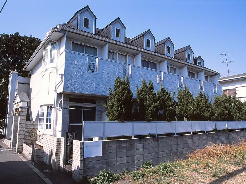 レオパレスコスモ山手