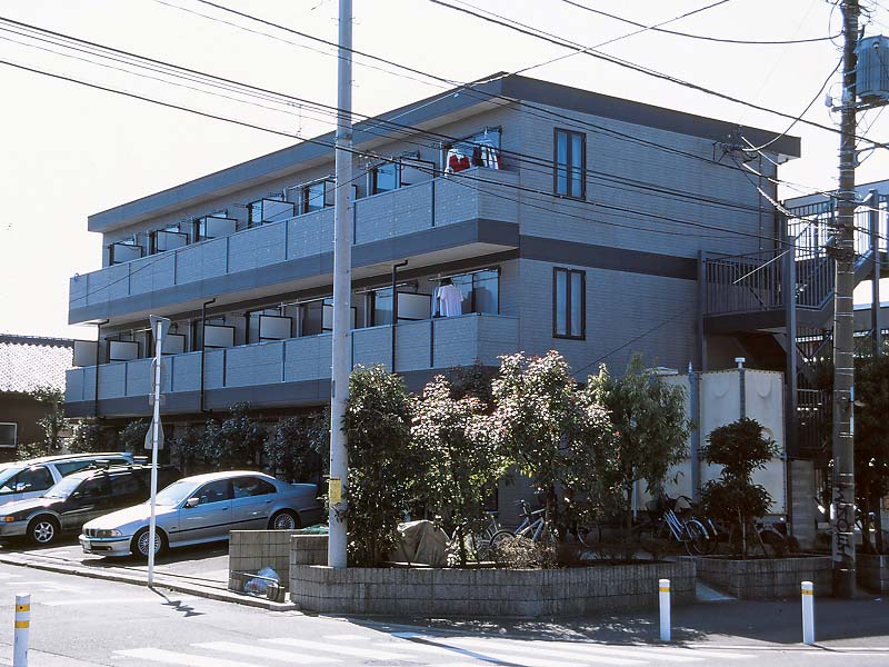 レオパレスキュービック湘南壱番館
