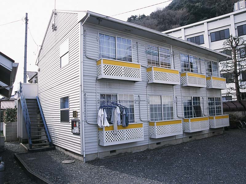 レオパレスＥＺＯＥ