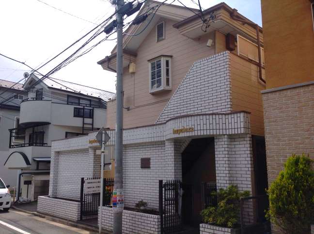レオパレス丸山