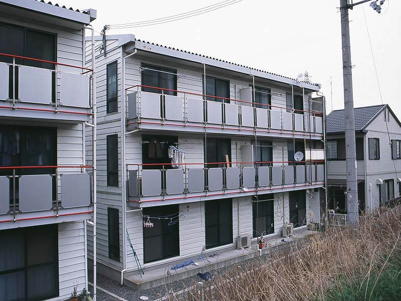 レオパレスウエストリバーⅠ番館