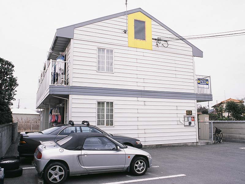 レオパレス津市場