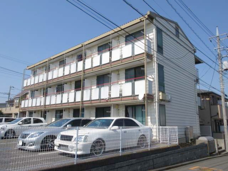 レオパレスクイーンハイツ