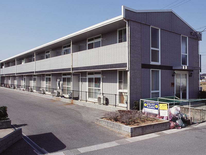 レオパレスネスト