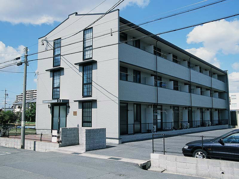 岩倉駅より徒歩15分 築28年2ヶ月 3階建の賃貸物件