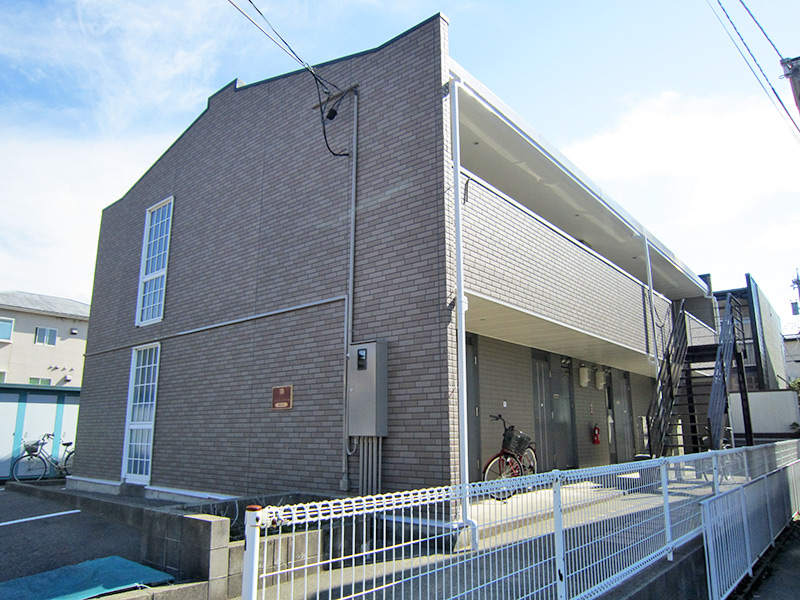 レオパレスゴールドレジデンスポムハウスの賃貸物件