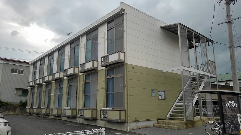 郡山駅よりバス7分 築27年9ヶ月 2階建の賃貸物件