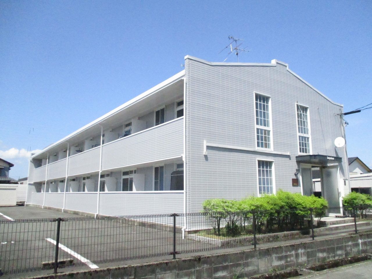 鯖江駅より徒歩16分 築27年11ヶ月 2階建の賃貸物件