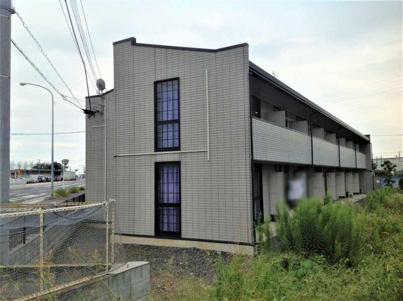 加須駅よりバス9分 1階 築28年の賃貸物件