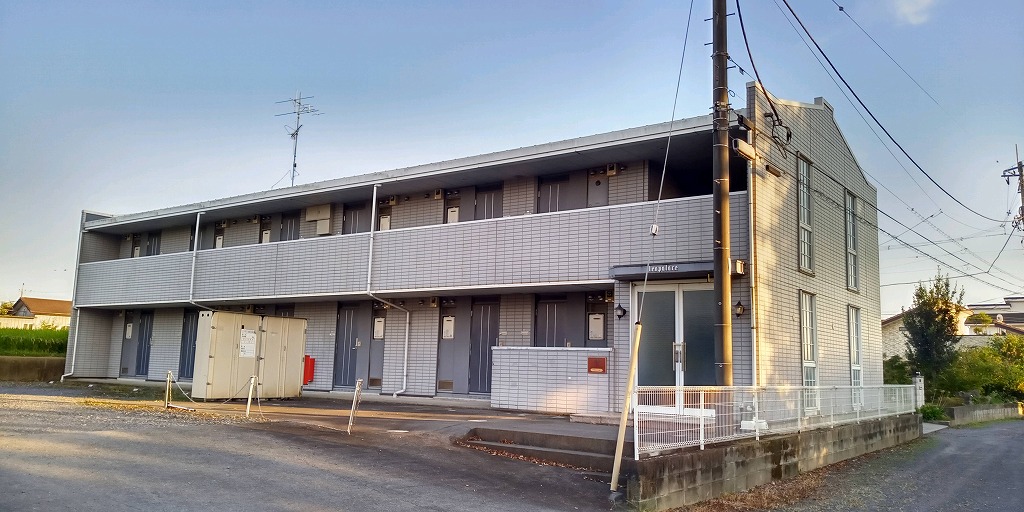 館林駅より徒歩33分 築27年8ヶ月 2階建の賃貸物件