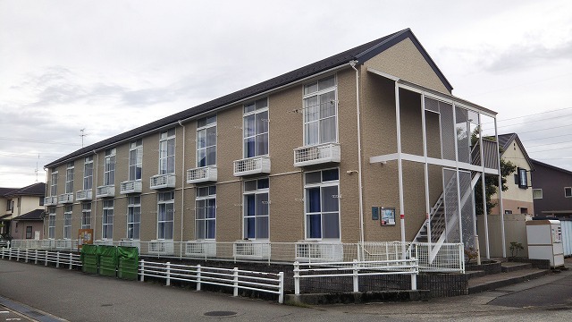 四十万駅より徒歩4分 築27年3ヶ月 2階建の賃貸物件