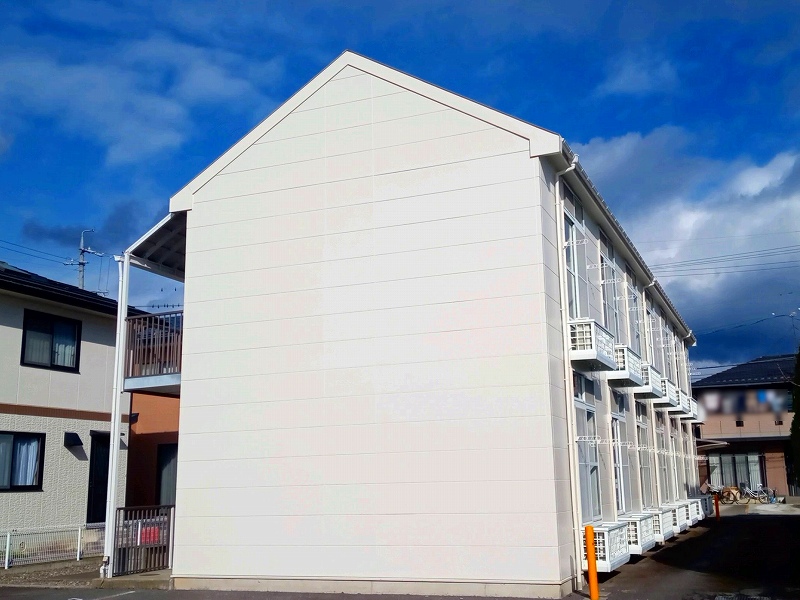 長野駅よりバス15分 築27年4ヶ月 2階建の賃貸物件