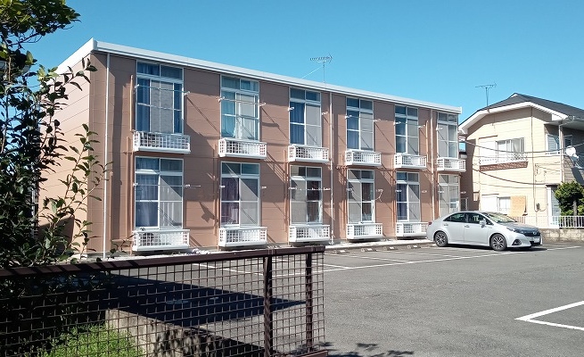 レオパレス例幣使の賃貸物件