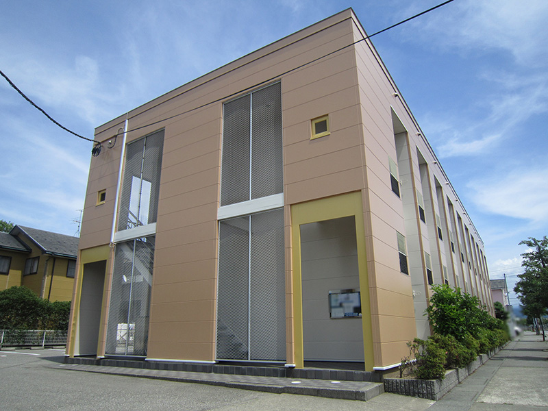 野々市駅より徒歩20分 築26年10ヶ月 2階建の賃貸物件