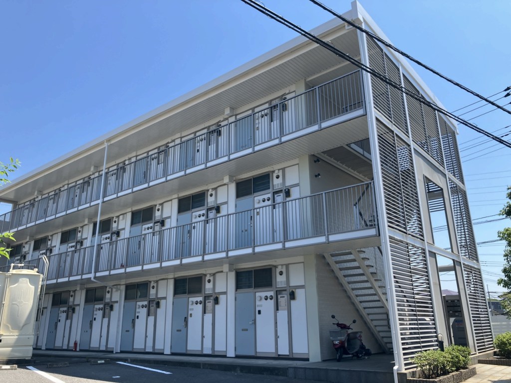 片浜駅より徒歩16分 築26年5ヶ月 3階建の賃貸物件