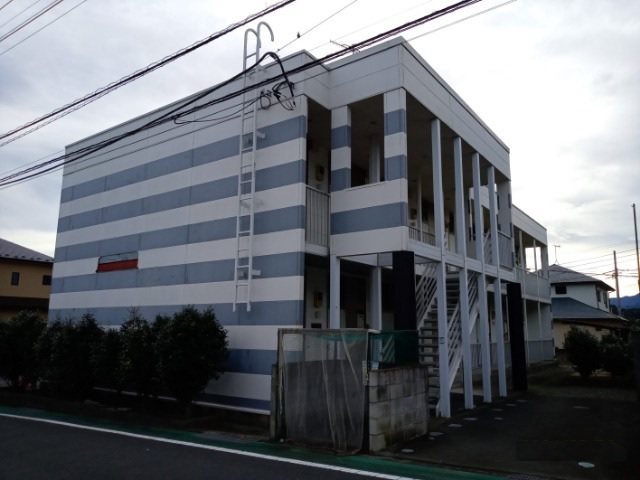 秦野駅よりバス8分 築26年1ヶ月 2階建の賃貸物件