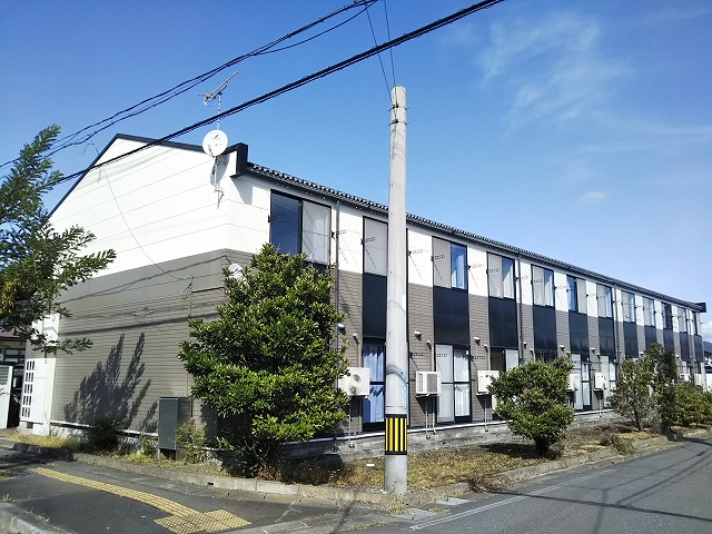 レオパレスファミリーオの賃貸物件