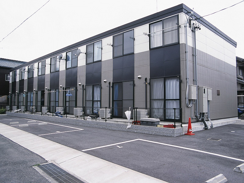 三河塩津駅より徒歩12分 築25年7ヶ月 2階建の賃貸物件