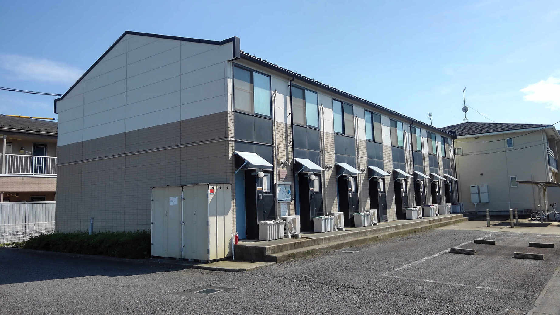 レオパレストゥロイメの賃貸物件