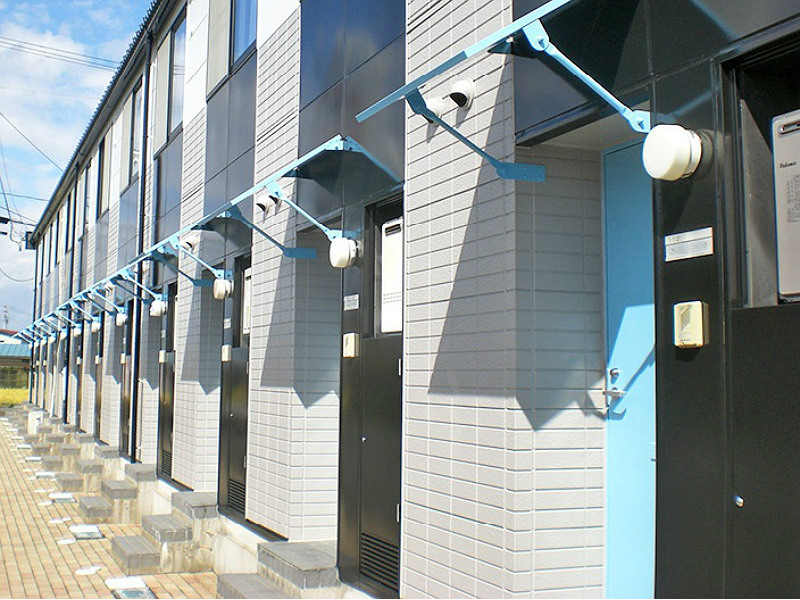 西若松駅よりバス6分 築25年10ヶ月 2階建の賃貸物件