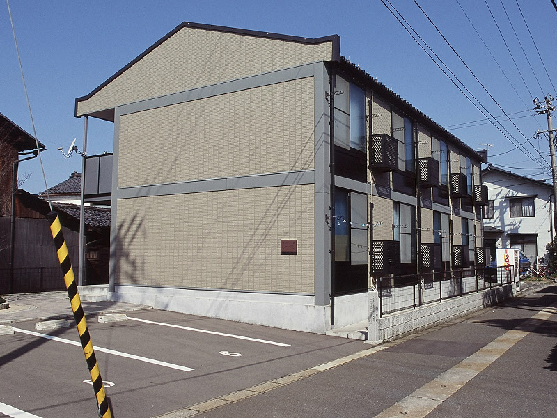 武生駅より徒歩13分 築25年5ヶ月 2階建の賃貸物件