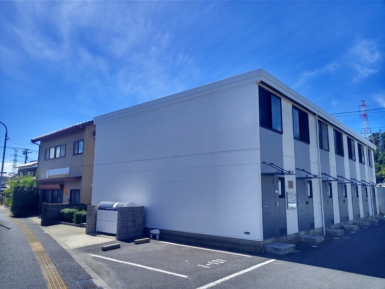 下松駅よりバス13分 築25年8ヶ月 2階建の賃貸物件
