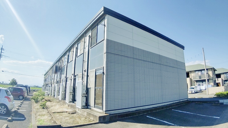 伊勢崎駅より徒歩21分 築25年8ヶ月 2階建の賃貸物件