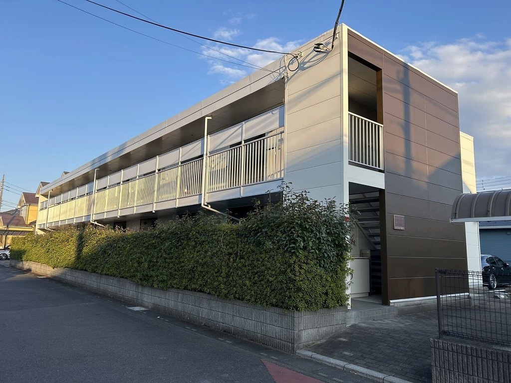 吉川駅より徒歩31分 1階 築24年10ヶ月の賃貸物件