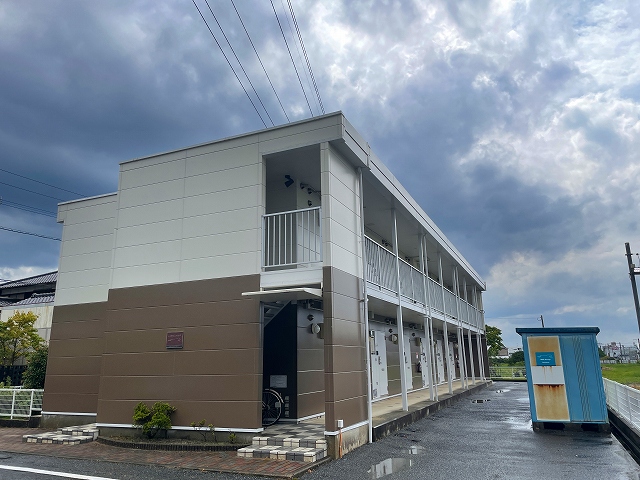 周船寺駅より徒歩6分 築25年1ヶ月 2階建の賃貸物件