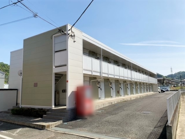 都留市駅より徒歩12分 築24年4ヶ月 2階建の賃貸物件