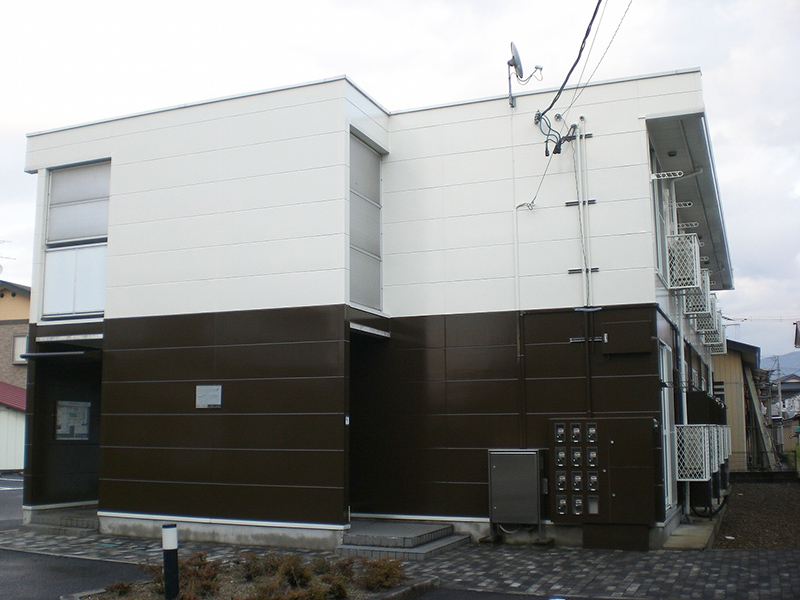 西若松駅よりバス2分 築24年1ヶ月 2階建の賃貸物件