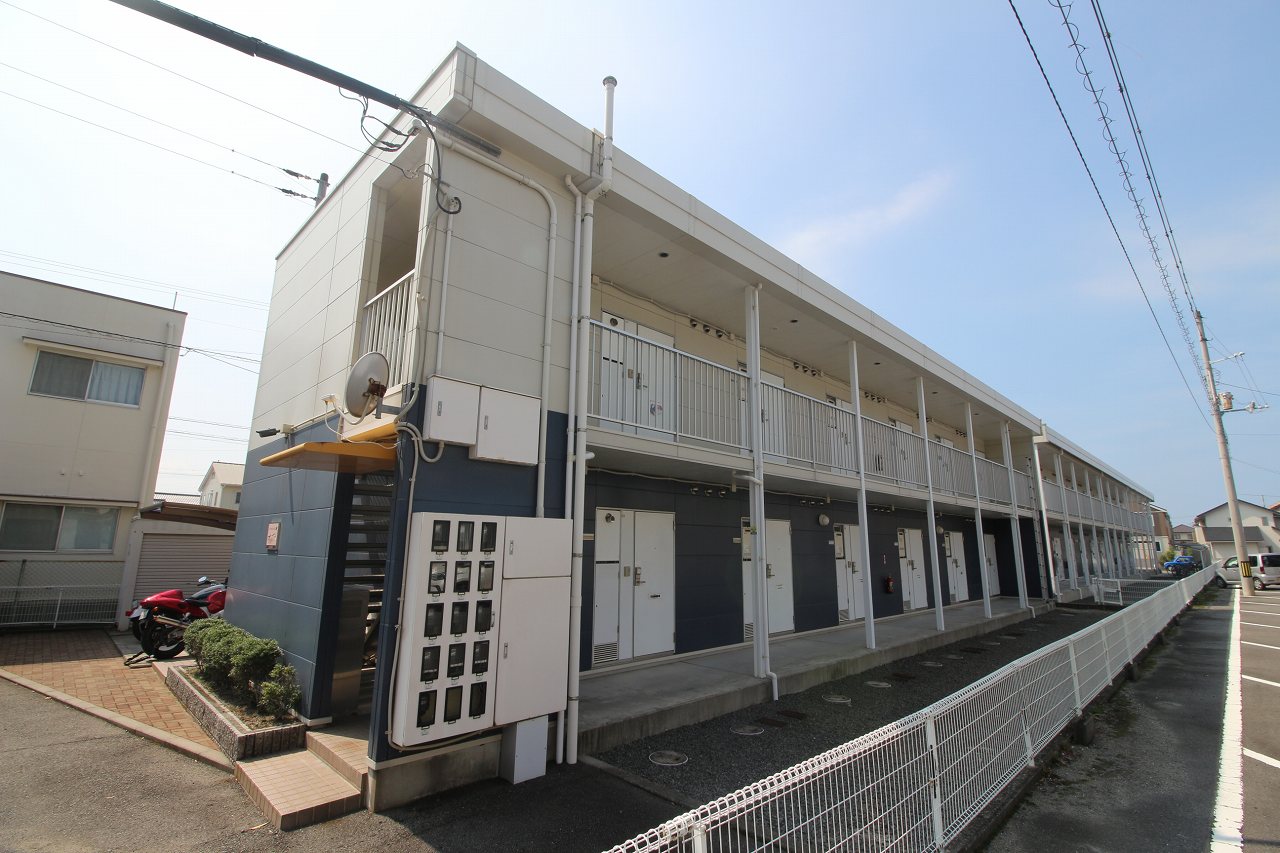 松前駅より徒歩9分 築24年11ヶ月 2階建の賃貸物件