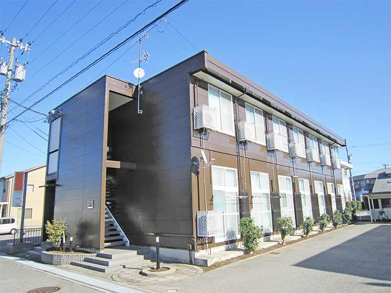 野々市駅より徒歩12分 築24年 2階建の賃貸物件