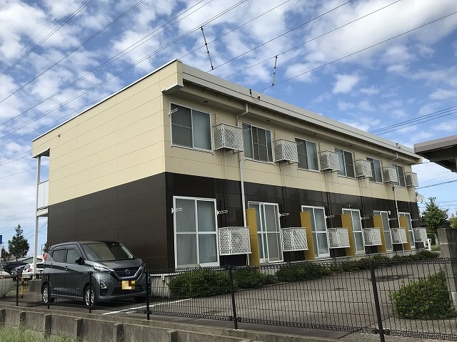 レオパレスリベェール藤元町の賃貸物件