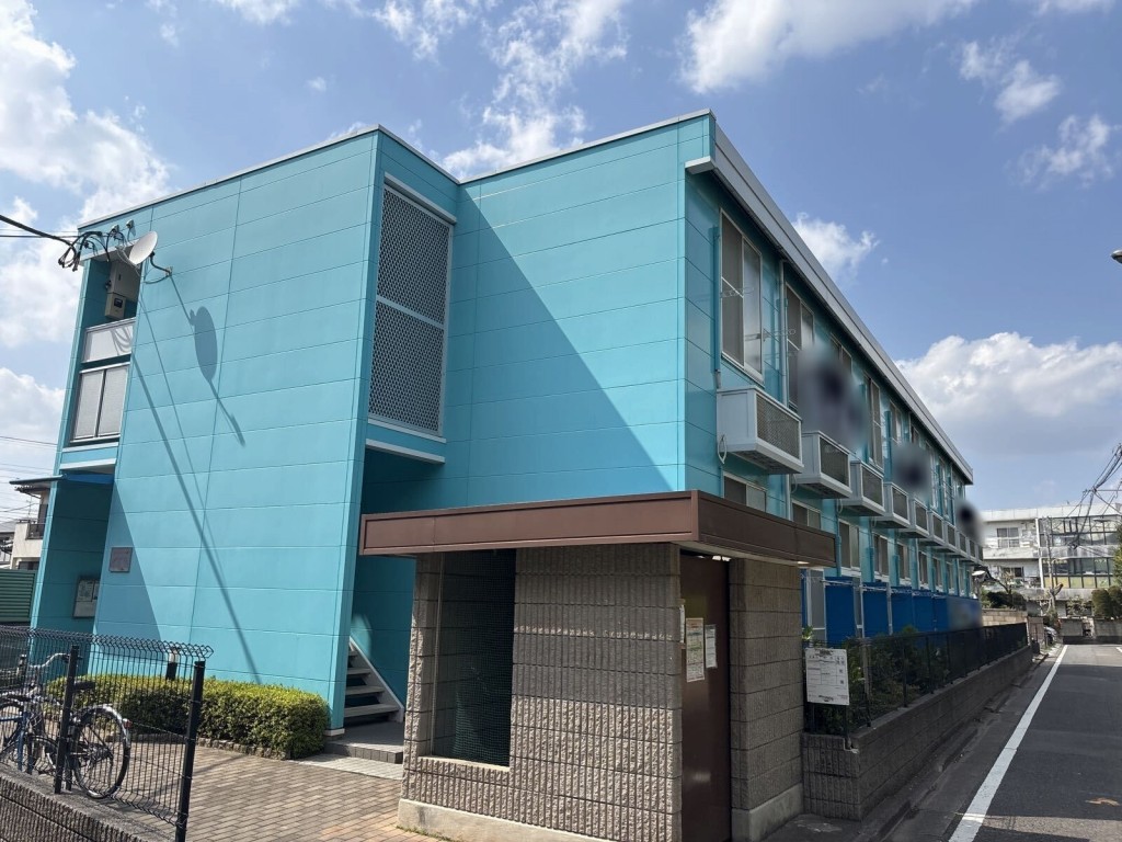 武蔵浦和駅よりバス20分 2階 築23年8ヶ月の賃貸物件