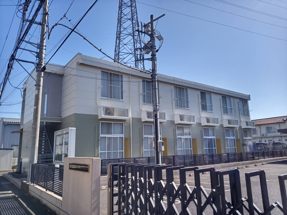 佐野市駅より徒歩16分 築23年8ヶ月 2階建の賃貸物件