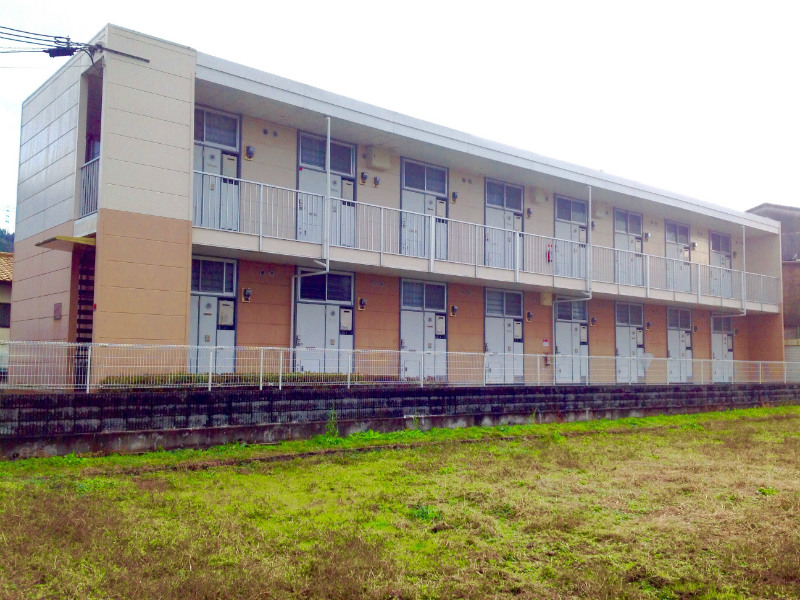 馬堀駅より徒歩3分 築23年9ヶ月 2階建の賃貸物件