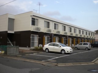 東金駅より徒歩17分 築23年8ヶ月 2階建の賃貸物件